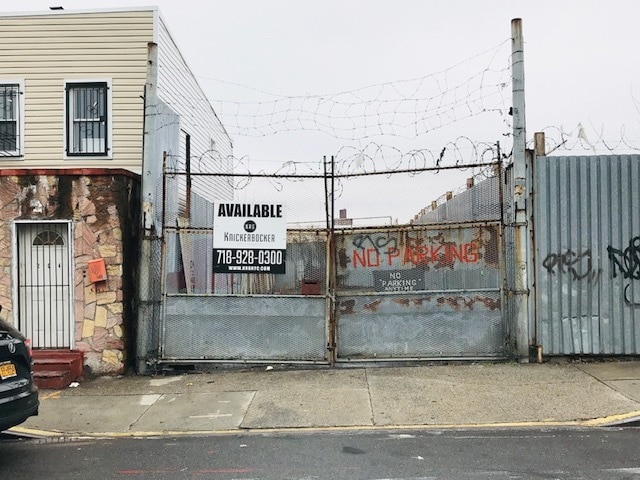 More Photos Of 202 Sheffield Ave, Brooklyn Land For Lease