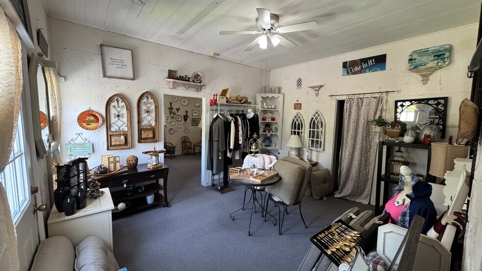 More Photos Of 6720 S Sweetwater Rd, Lithia Springs Office For Sale