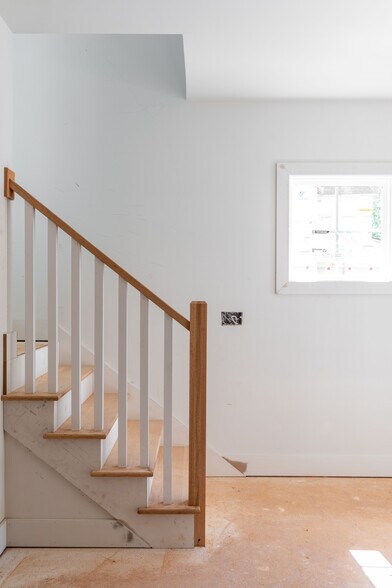 More Photos Of , Raleigh Specialty For Sale