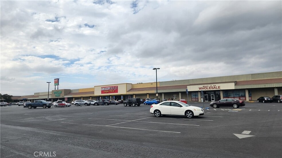 Primary Photo Of 1000-1028 South St, Orland General Retail For Lease