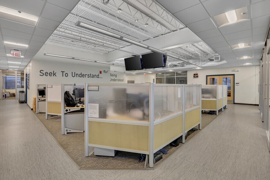 More Photos Of 67 Prospect Ave, West Hartford Medical For Sale