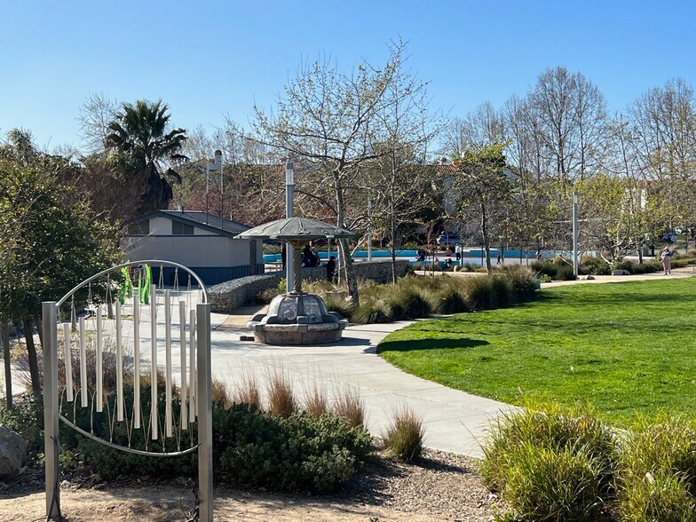 More Photos Of 537-539 E Weddell Dr, Sunnyvale Schools For Sale