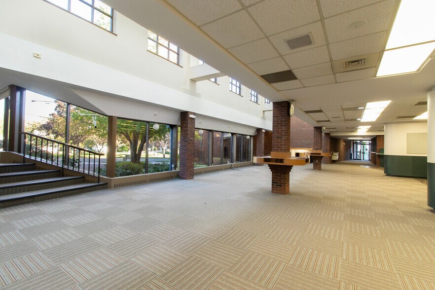 More Photos Of 45 S Main St, Branford Bank For Sale