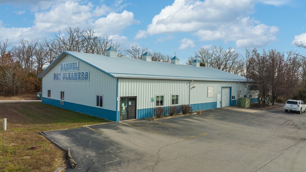 More Photos Of 5980 Mayer Ct, Osage Beach Specialty For Sale