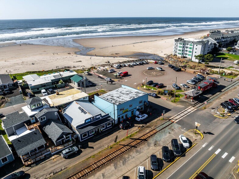 More Photos Of 101 S Miller St, Rockaway Beach Storefront Retail Residential For Sale