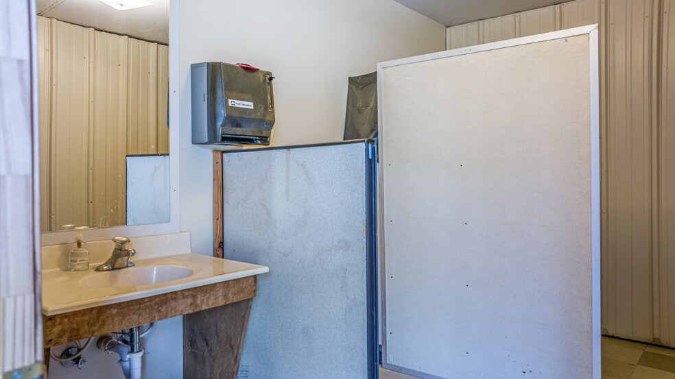 More Photos Of 3784 Byrnes Dr, Saint Stephen Warehouse For Sale