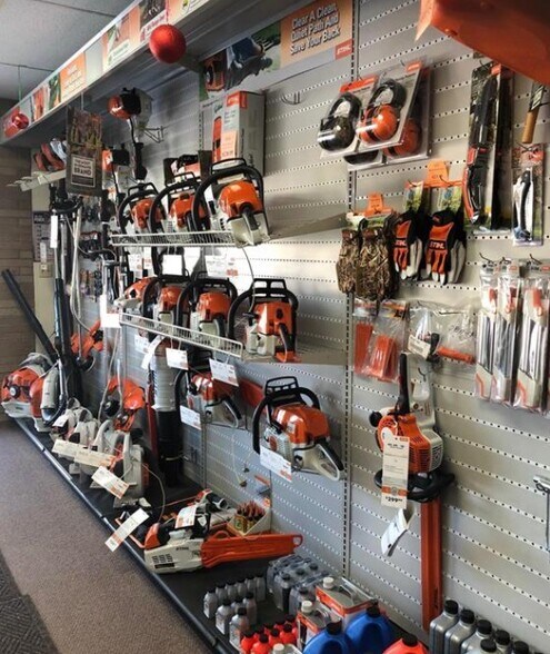 More Photos Of 600 Superior Ave, Randall Showroom For Sale