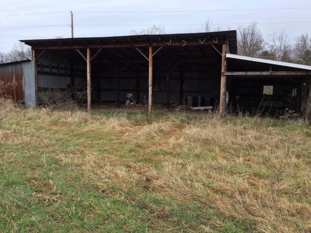 More Photos Of Stonebraker Rd, Indiana Horse Stables For Sale