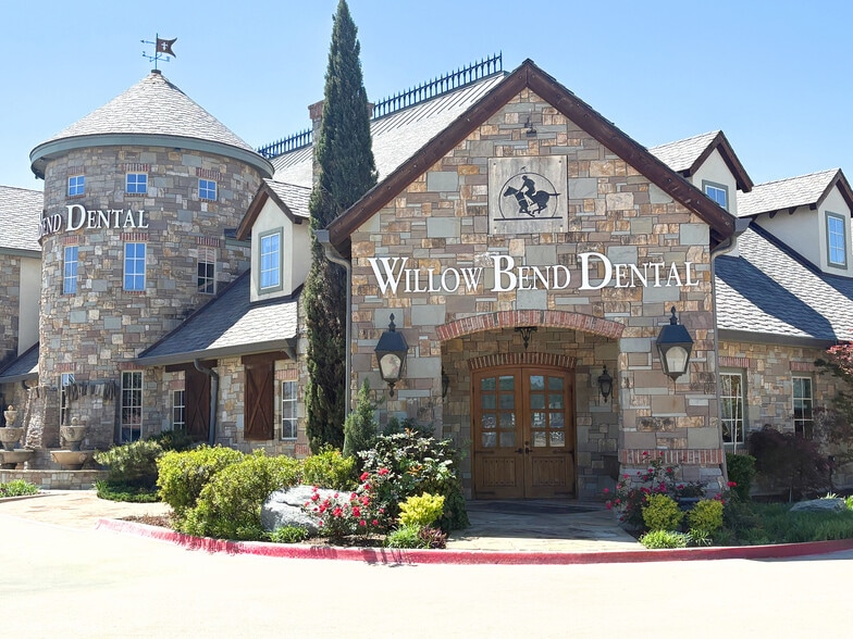 More Photos Of 3001 Dallas Pky, Plano Medical For Sale