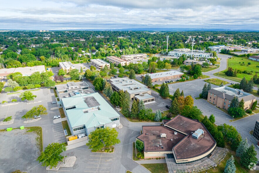 More Photos Of 155 Terence Matthews Cres, Ottawa Office For Sale