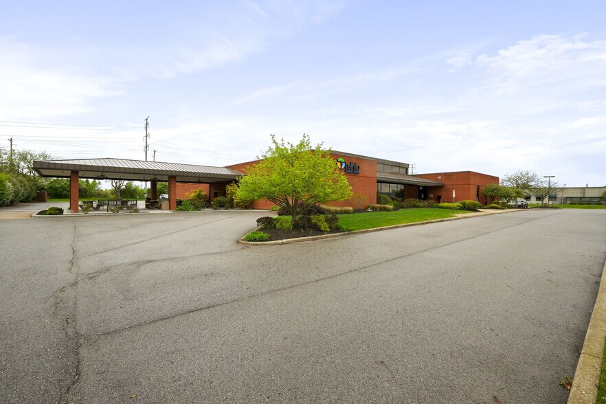 More Photos Of 201 Outerbelt St, Columbus Office For Sale