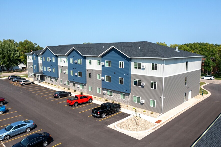 More Photos Of 904 E Milbank Ave, Milbank Apartments For Sale