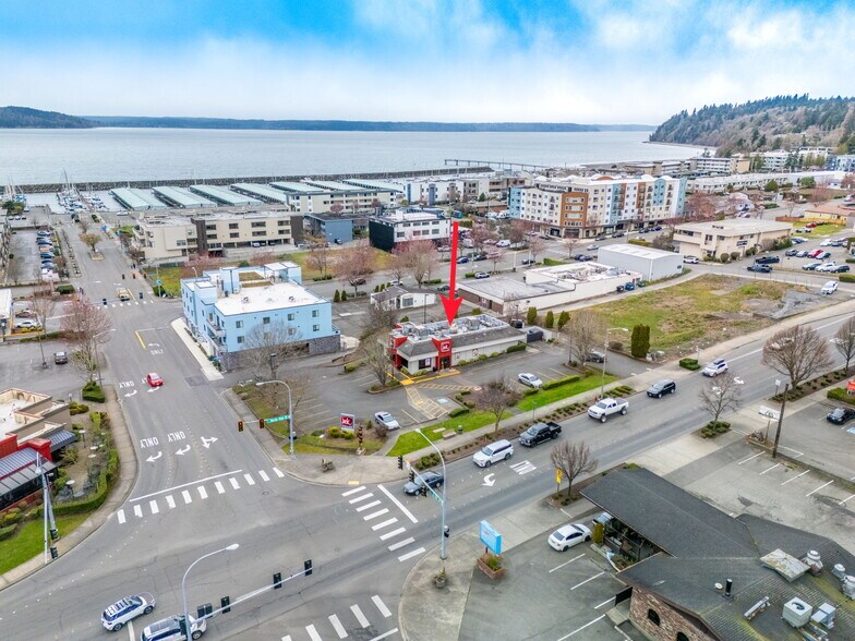 More Photos Of 22633 Marine View Dr S, Des Moines Fast Food For Sale