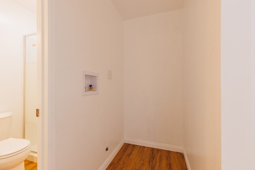 More Photos Of 404 W 9th Ave, Escondido Apartments For Sale