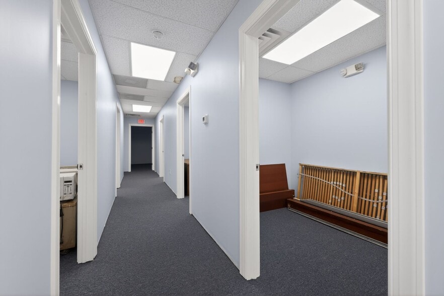 More Photos Of 3150 Willits Rd, Philadelphia Storefront Retail Office For Sale