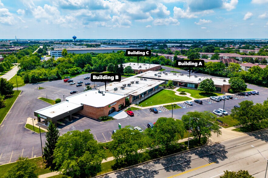 More Photos Of 391 Quadrangle Dr, Bolingbrook Office For Sale