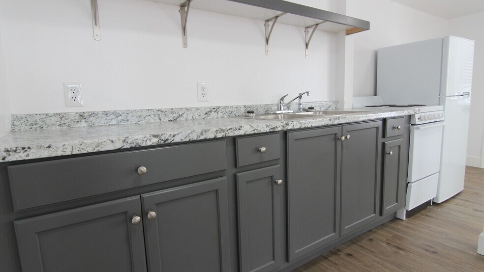 More Photos Of 4719 Yellowstone Ave, Chubbuck Apartments For Sale