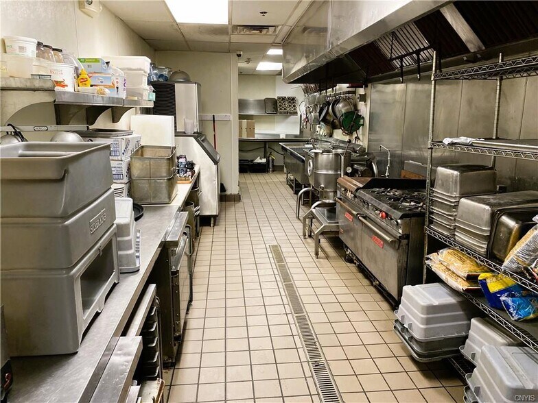More Photos Of 1370 Burnet Ave, Syracuse Restaurant For Sale