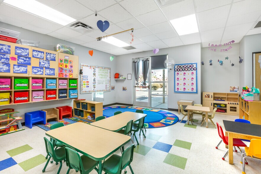 More Photos Of 4250 W Pinnacle Peak Rd, Glendale Daycare Center For Sale