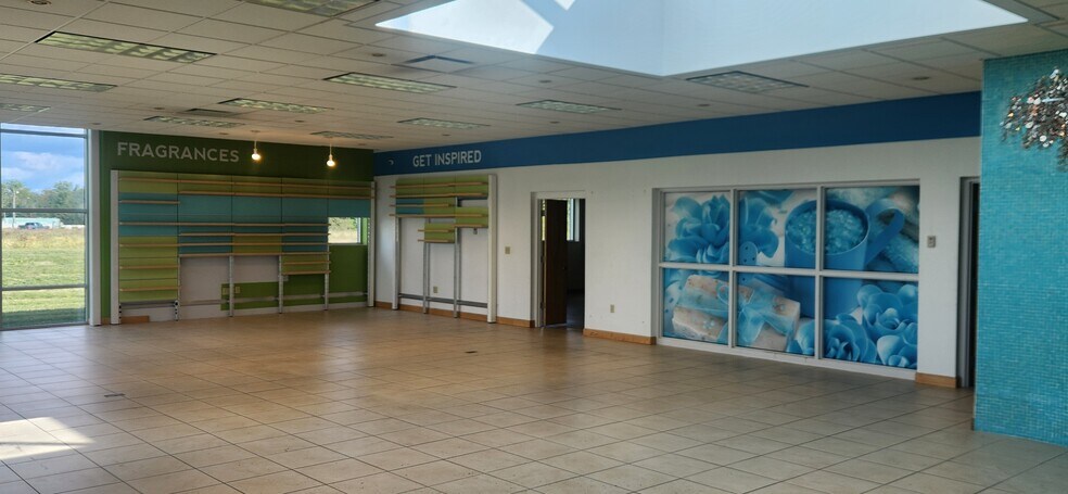 More Photos Of 42109 SR 18, Wellington Manufacturing For Sale