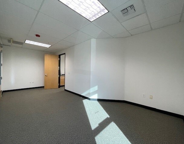 More Photos Of 770 Mason St, Vacaville Medical For Lease