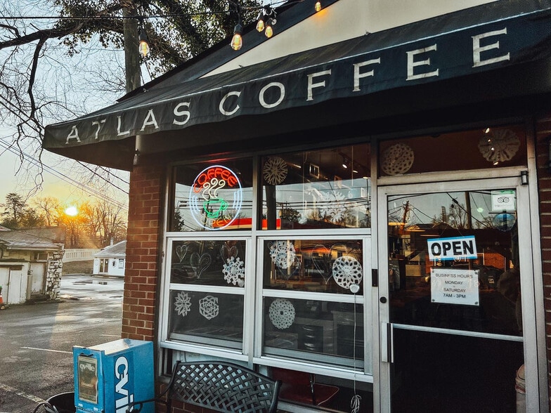More Photos Of 2206 Fontaine Ave, Charlottesville Restaurant For Lease