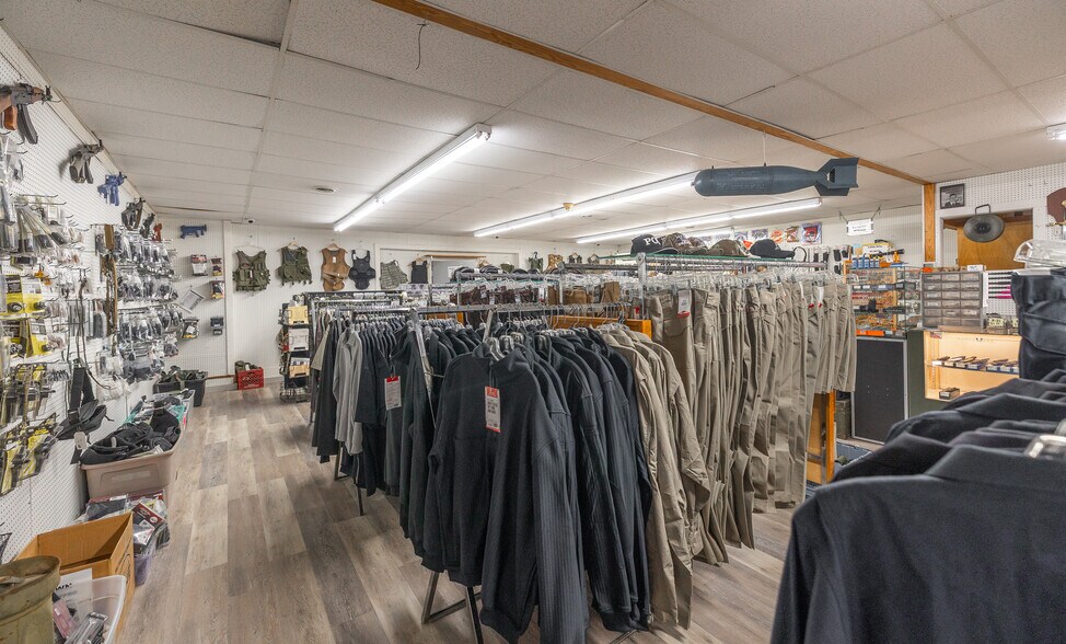 More Photos Of 363 Doolittle Outer Rd, Rolla General Retail For Sale