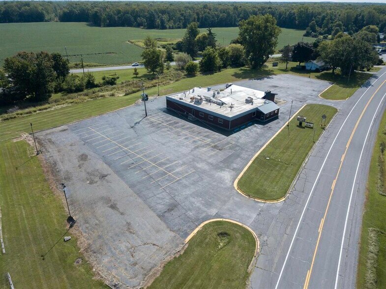 More Photos Of 12201 Albee Rd, Burt Restaurant For Sale