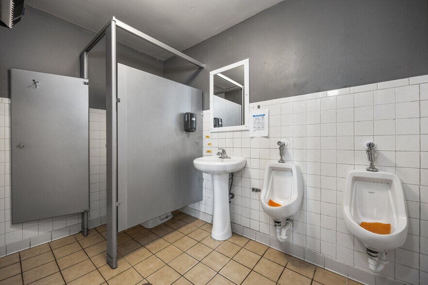 More Photos Of , Beaver Island General Retail For Sale