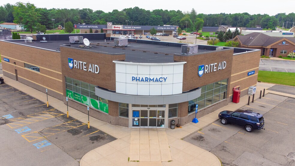 More Photos Of 6535 Paw Paw Ave, Coloma Drugstore For Sale