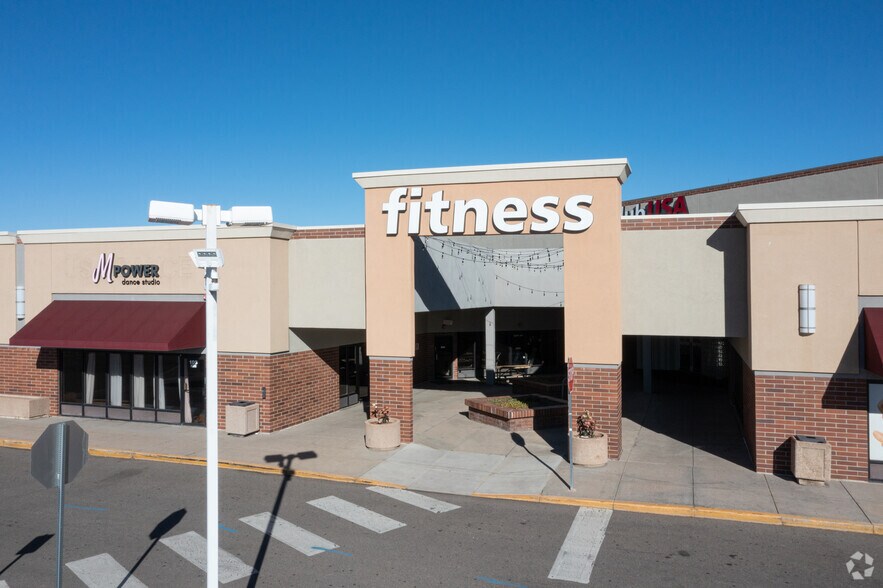 More Photos Of 5066 S Wadsworth Blvd, Littleton General Retail For Sale