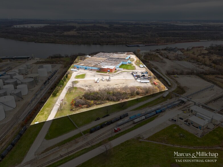 More Photos Of 23315 S Youngs Rd, Channahon Warehouse For Sale