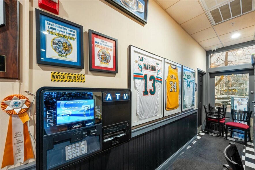 More Photos Of 108-114 Congress St, Saratoga Springs Restaurant For Sale