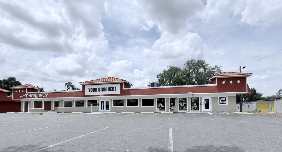 Primary Photo Of 38449-38453 County Road 54, Zephyrhills Freestanding For Lease