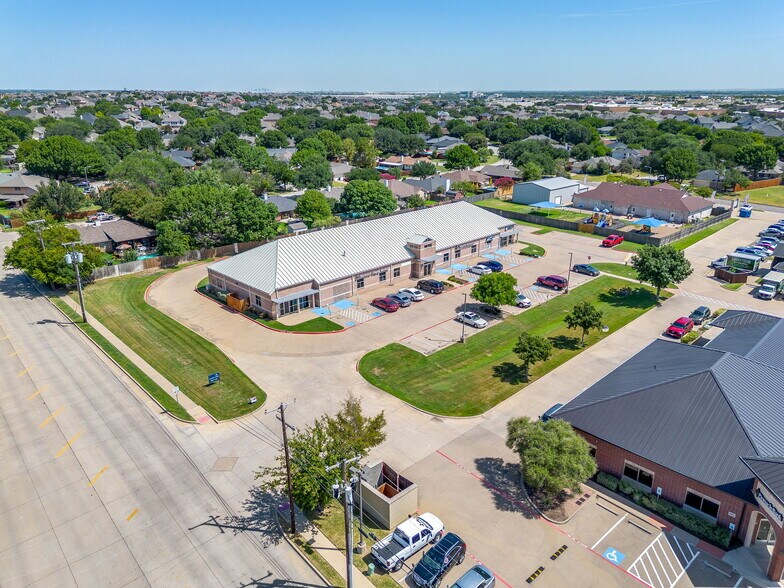 Primary Photo Of 663-671 NE Alsbury Blvd, Burleson Medical For Lease