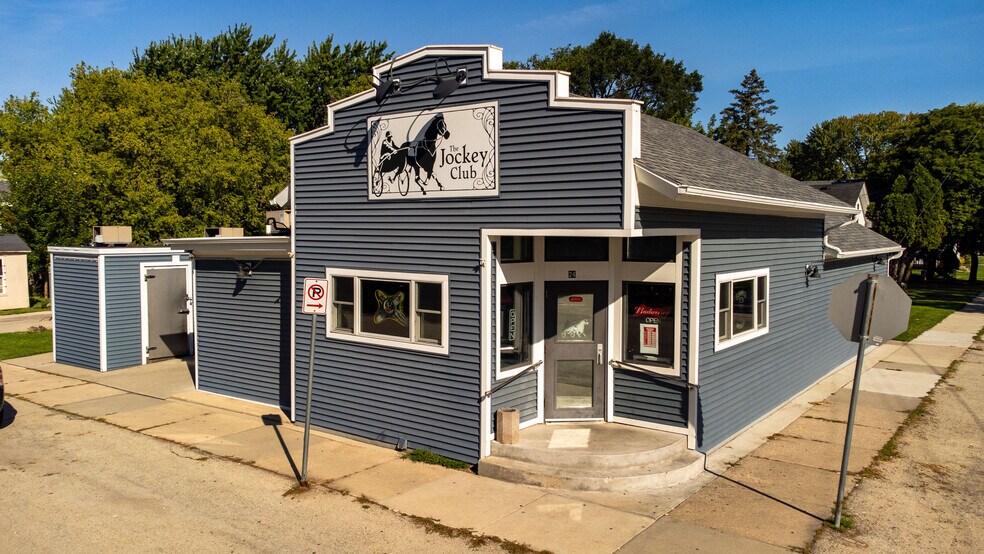 Primary Photo Of 24 E Gruenwald Ave, Oshkosh Bar For Sale