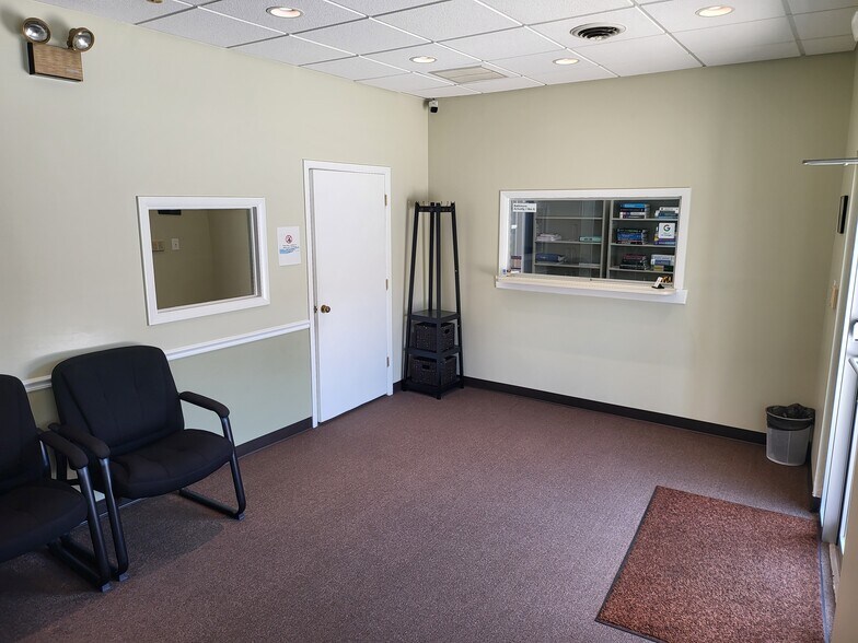 5535 Harford Rd, Baltimore, MD 21214 Medical For Sale