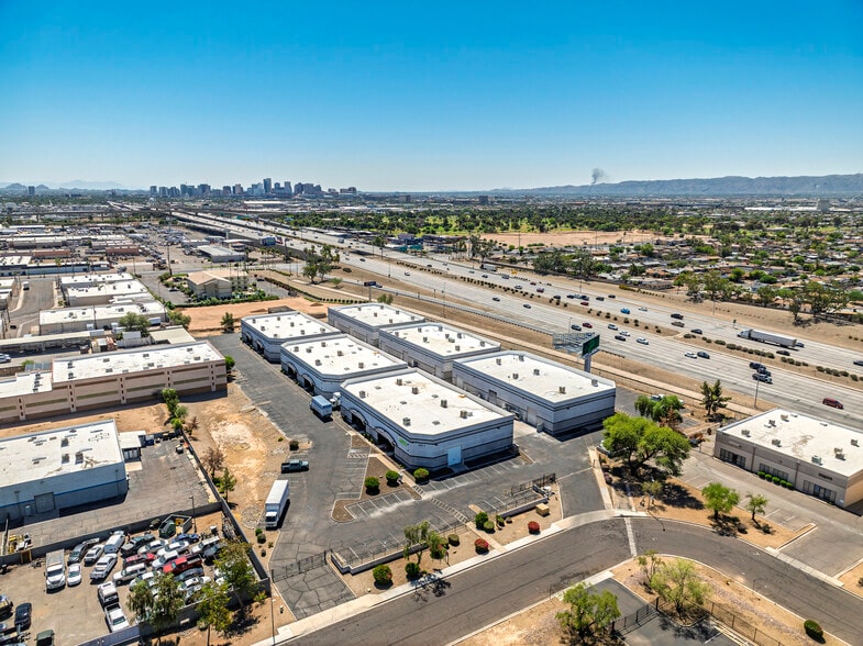 More Photos Of 1329 N 29th Ave, Phoenix Warehouse For Lease