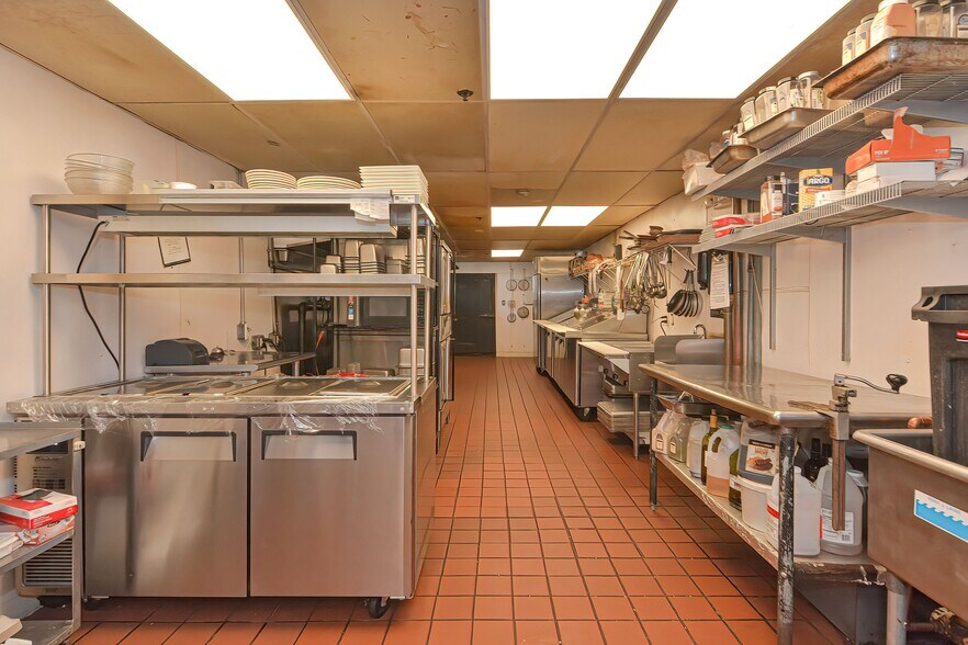 More Photos Of 25 Grafton, Grafton Restaurant For Sale