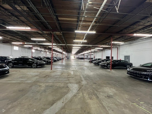 More Photos Of 1130 Oakleigh Dr, East Point Warehouse For Lease