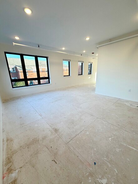 More Photos Of 80 Broadway, Arlington Apartments For Lease