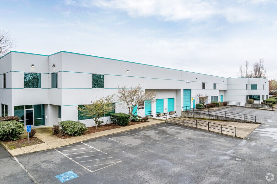 More Photos Of 6212 NE 78th Ct, Portland Warehouse For Lease