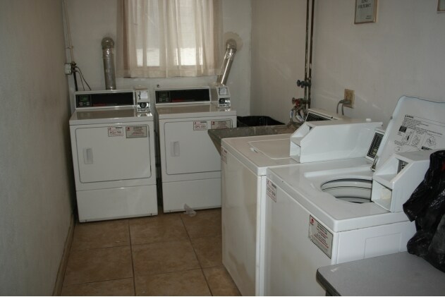 More Photos Of 748 Tatum St, Saint Paul Apartments For Sale