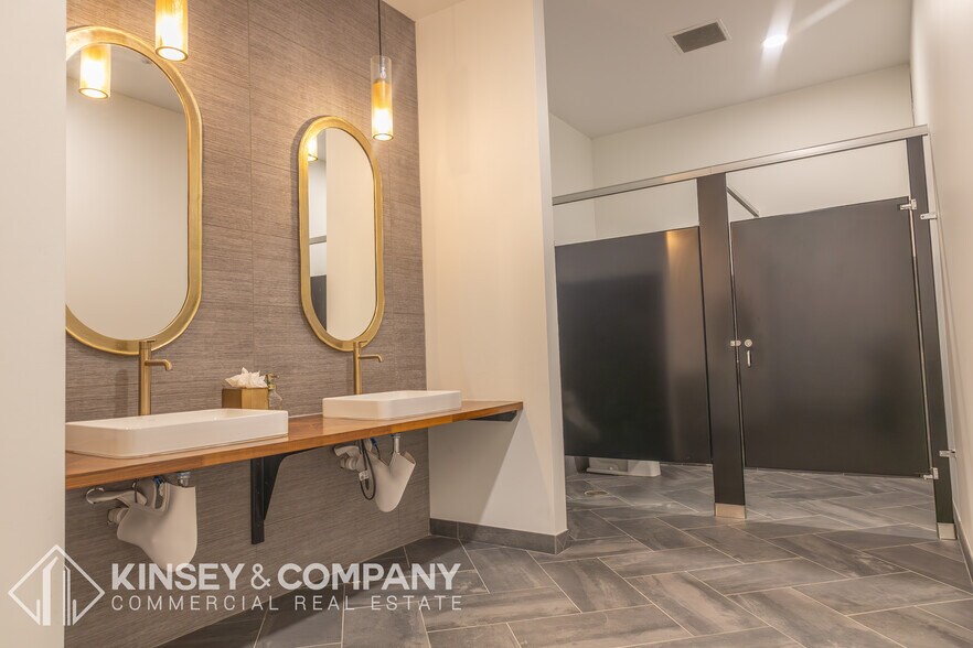 More Photos Of 183 S Taylor Ave, Louisville Research And Development For Lease