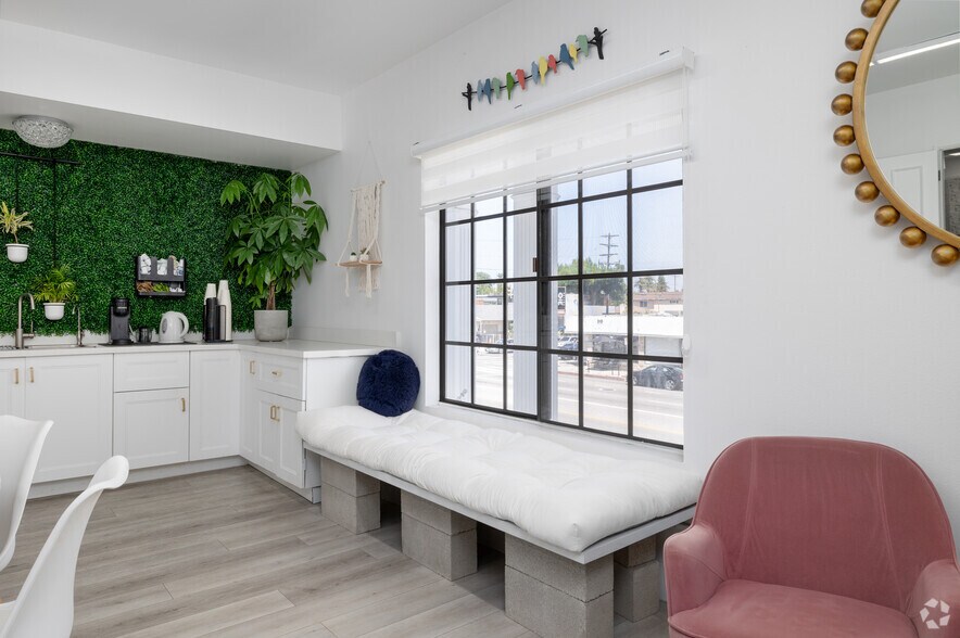 More Photos Of 11600-11610 Washington Pl, Culver City Loft Creative Space For Lease