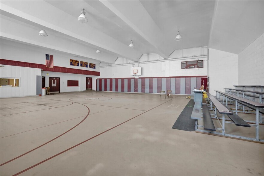 More Photos Of 301 Heffner St, Minersville Specialty For Sale