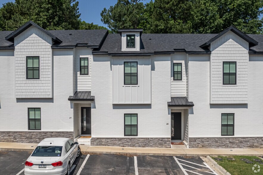 More Photos Of 1333 & 1339 W Mount Comfort Rd, Fayetteville Apartments For Sale