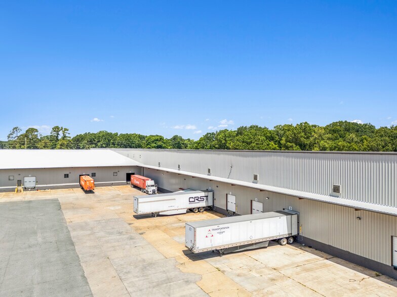 More Photos Of 801 Riverbarge Rd, Monroe Distribution For Sale