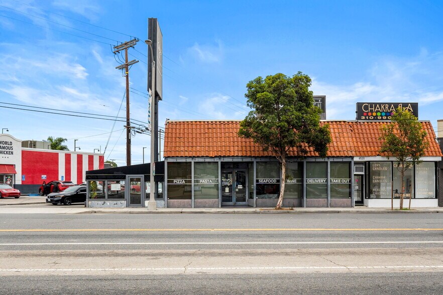 More Photos Of 8516-8524 Lincoln Blvd, Los Angeles Restaurant For Lease