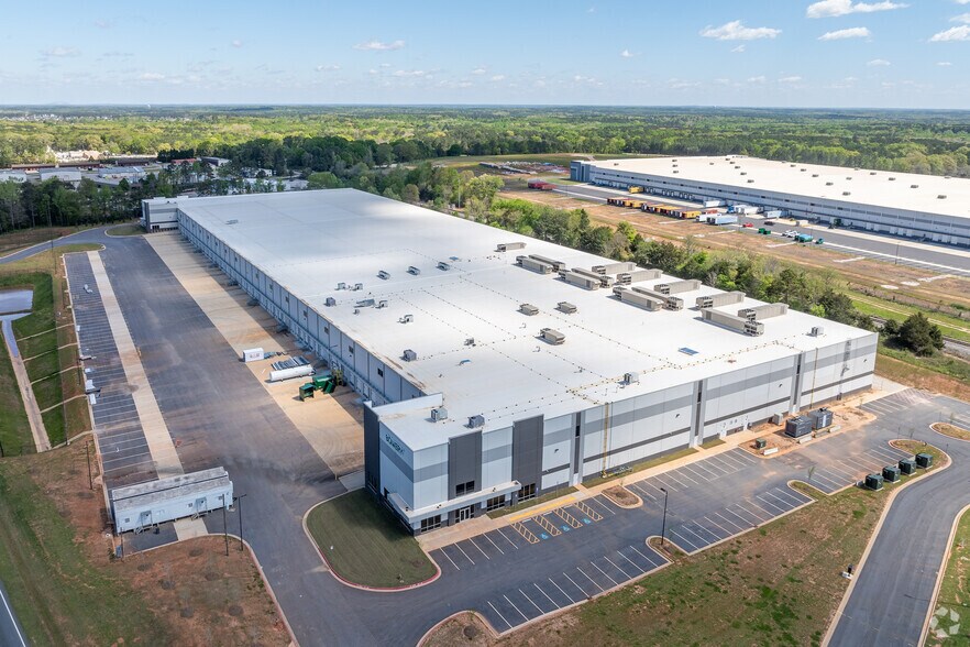 More Photos Of 2855 Highway 42 S, Locust Grove Distribution For Lease
